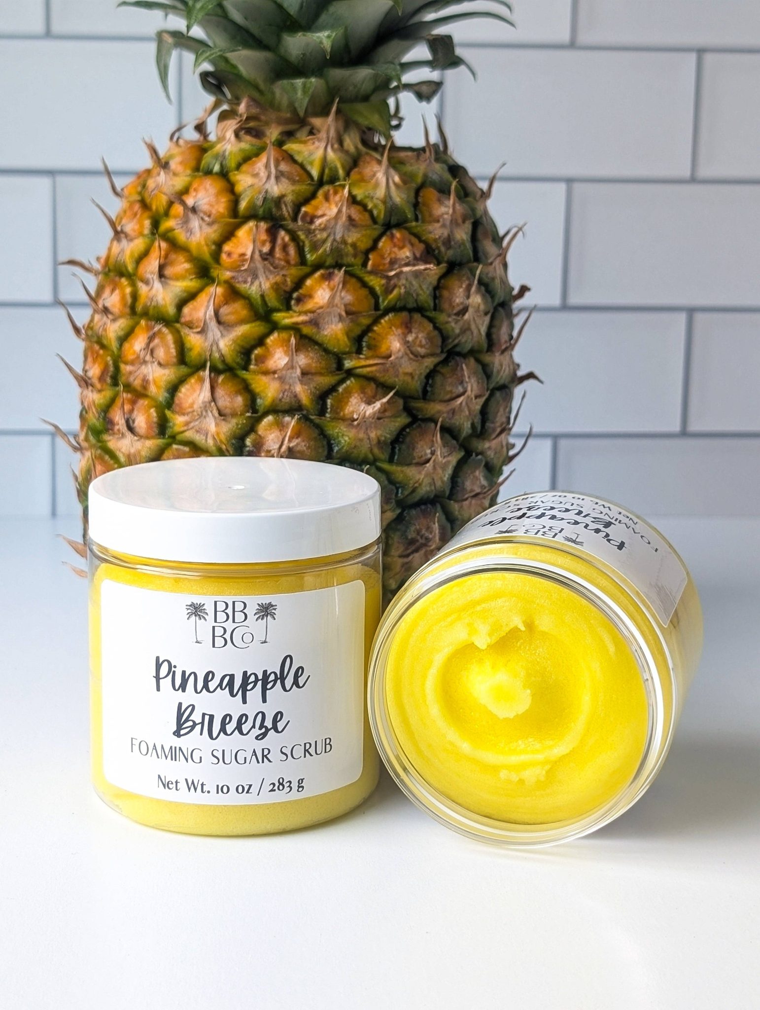 Pineapple Breeze Foaming Sugar Scrub Pineapple Breeze Foaming Sugar Scrub